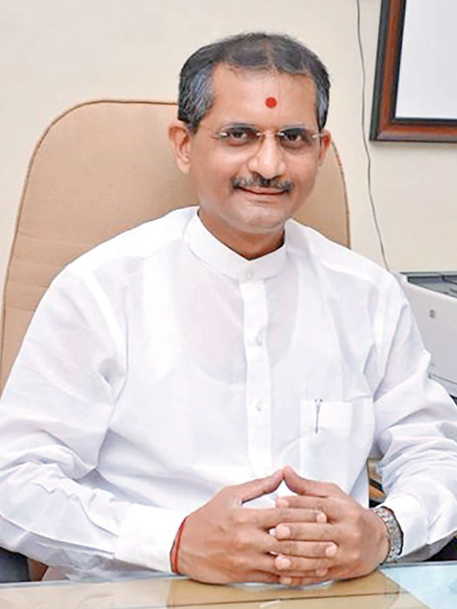 UPSC चेयरमैन मनोज सोनी ने दिया इस्तीफा दिया